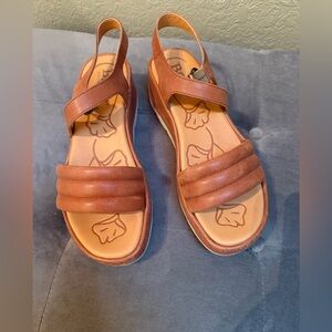 Born Tan Leather Sandals